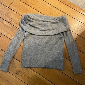 Abercrombie and Fitch Women’s Off Shoulder Sweater | Size XS